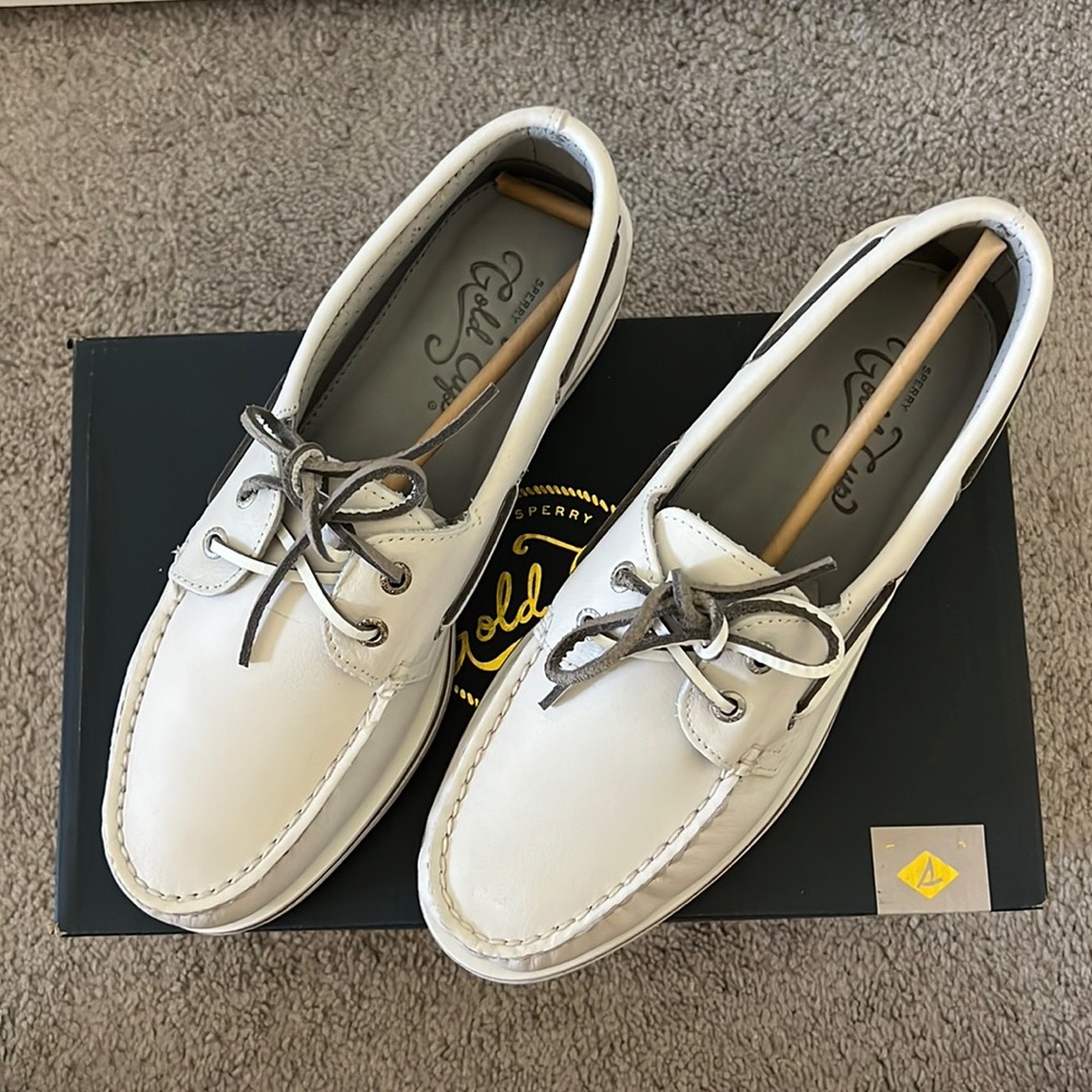 Sperry shoes BRAND NEW